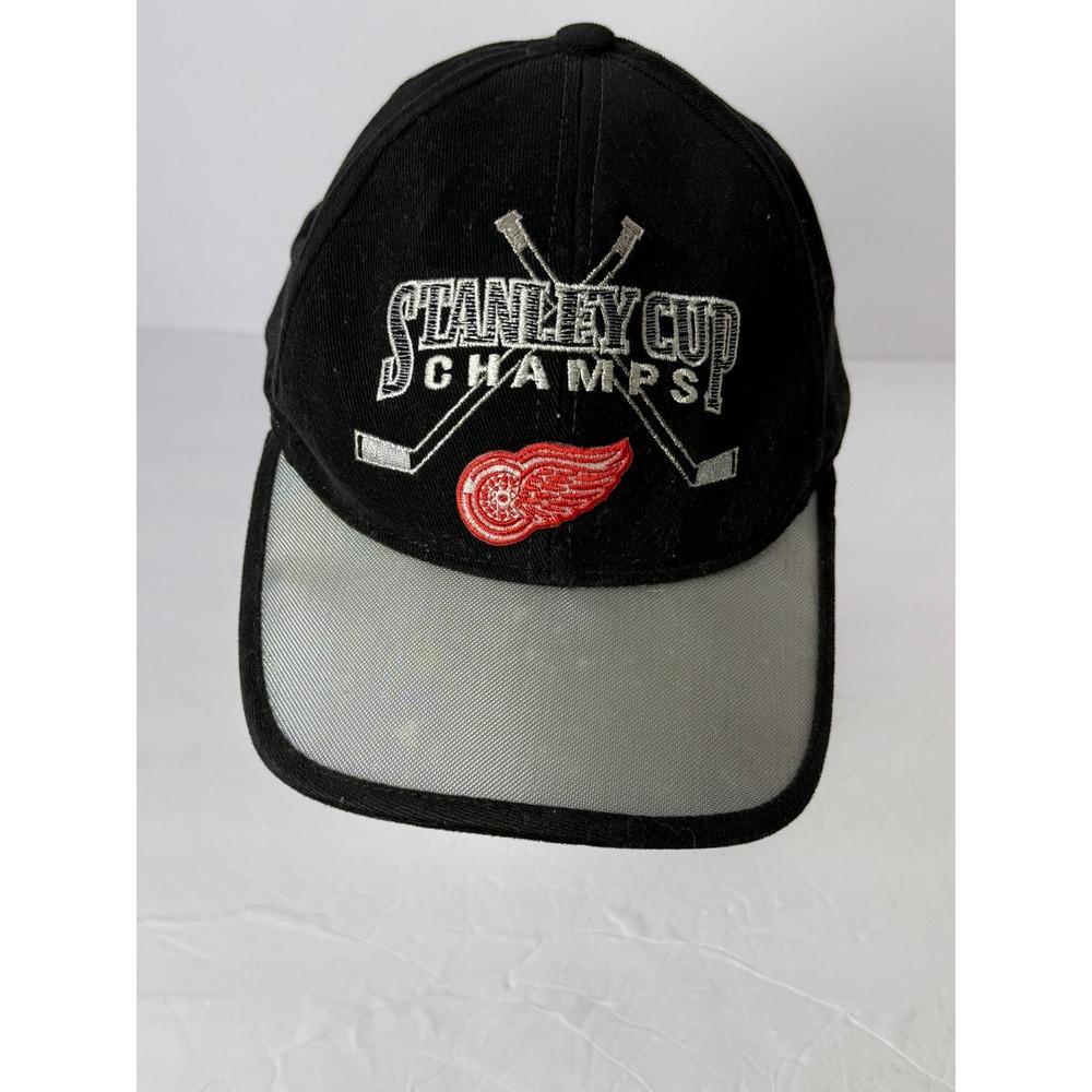 Vintage Starter Detroit Red Wings 1998 Stanley Cup Champs Hat Black Silver NHL